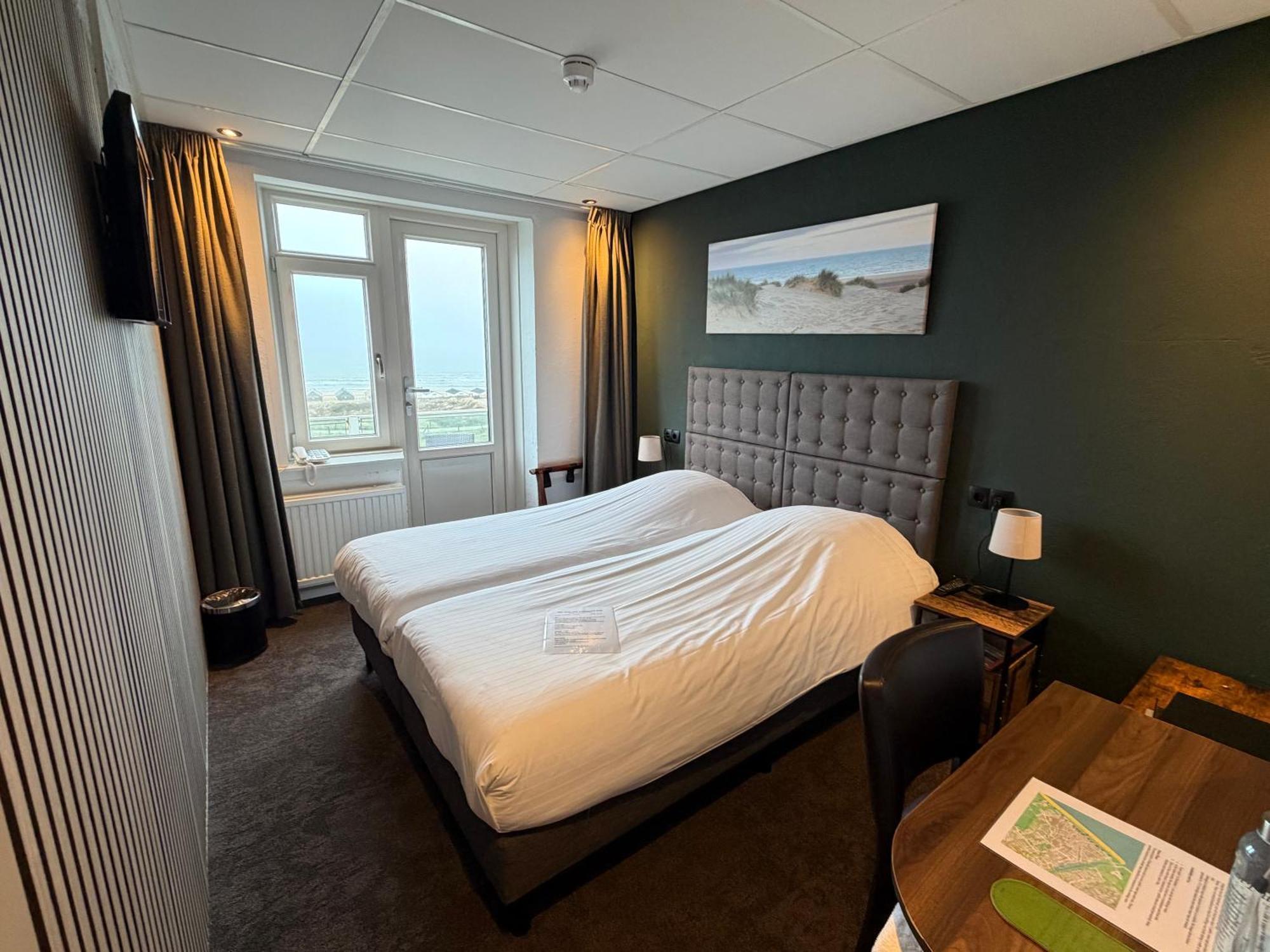 Small Double Room with Sea View,1746956260:JPEG